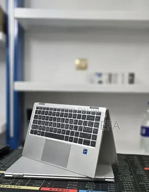 New Laptop HP EliteBook 1040 G8 16GB Intel Core i7 SSD 512GB