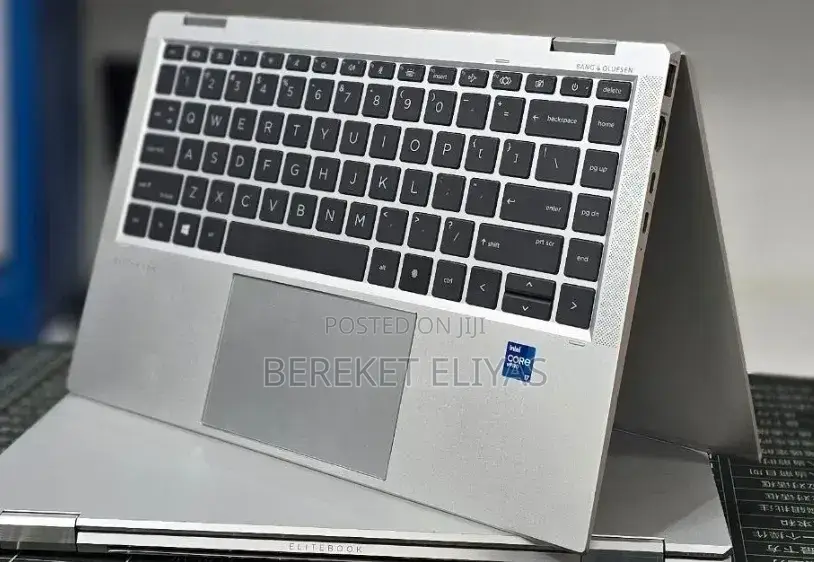New Laptop HP EliteBook 1040 G8 16GB Intel Core i7 SSD 512GB