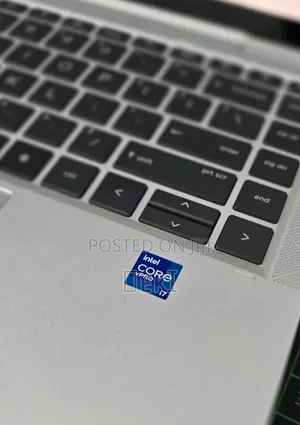 New Laptop HP EliteBook 1040 G8 16GB Intel Core i7 SSD 512GB