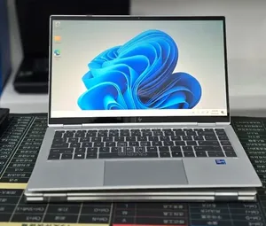 New Laptop HP EliteBook 1040 G8 16GB Intel Core i7 SSD 512GB