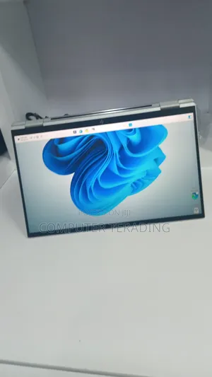 New Laptop HP EliteBook 1040 G8 16GB Intel Core i7 SSD 512GB