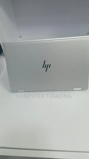 New Laptop HP EliteBook 1040 G8 16GB Intel Core i7 SSD 512GB