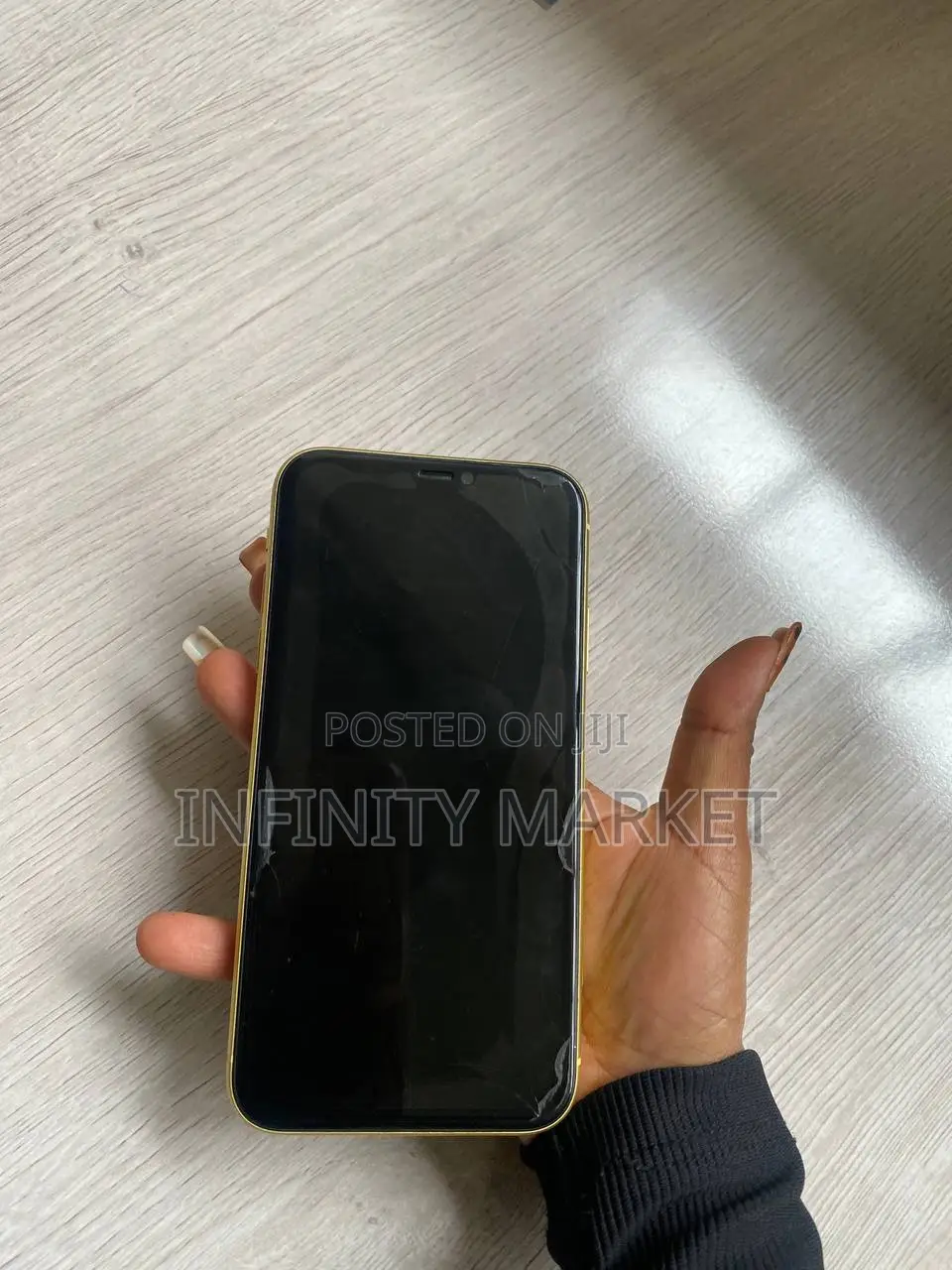 Apple iPhone 11 128 GB Yellow
