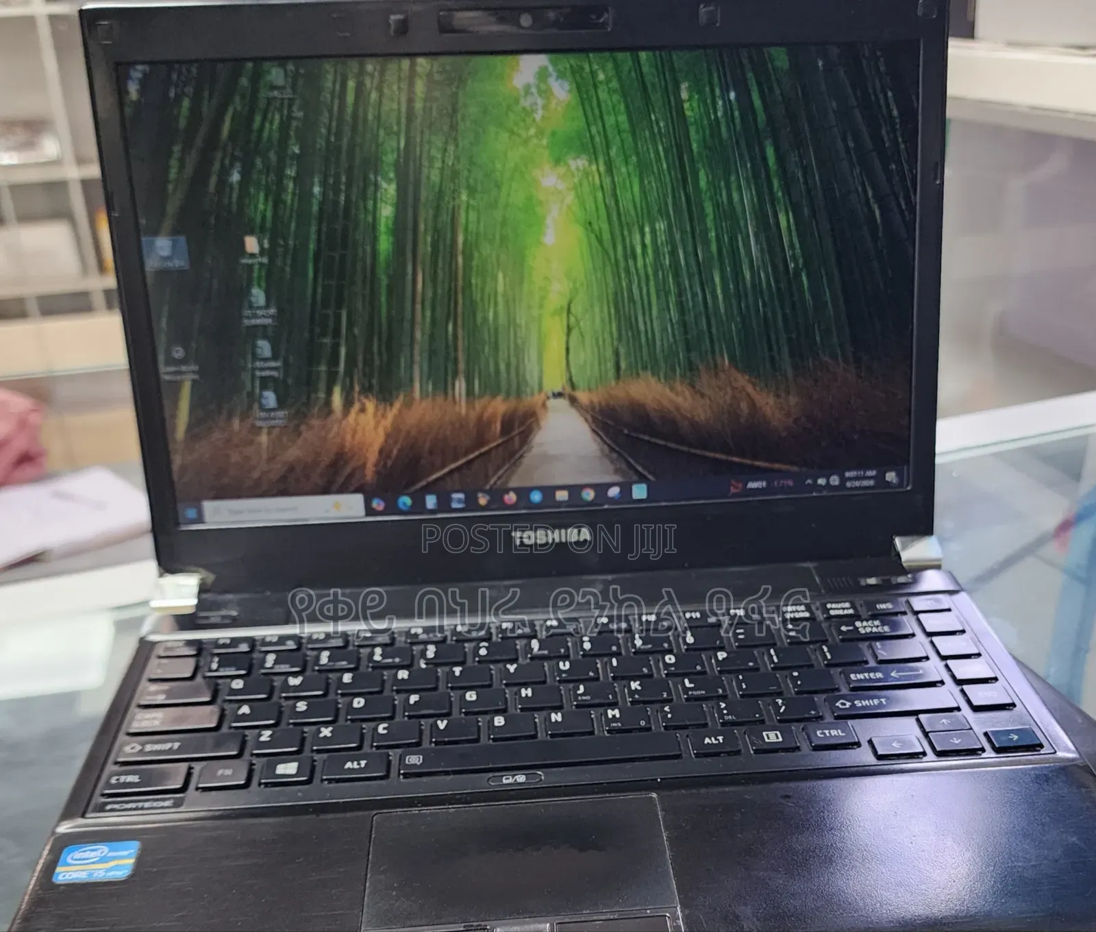 New Laptop Toshiba Tecra R950 4GB Intel Core i7 SSD 500GB