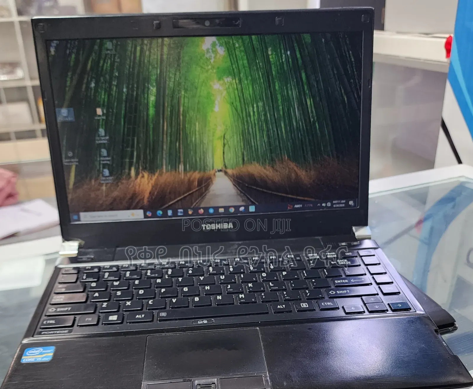 New Laptop Toshiba Tecra R950 4GB Intel Core i7 SSD 500GB