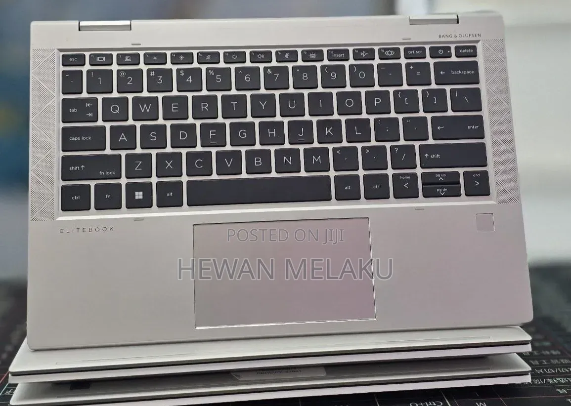 New Laptop HP EliteBook 830 G8 32GB Intel Core i7 SSD 512GB