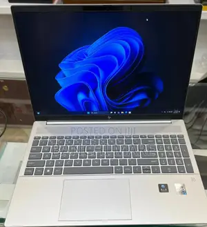 New Laptop HP Pavilion 15 16GB Intel Core i7 SSD 1T