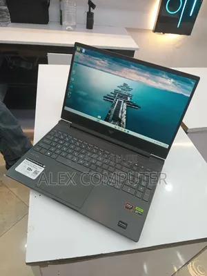 New Laptop HP Victus 15 16GB AMD Ryzen 5 SSD 512GB