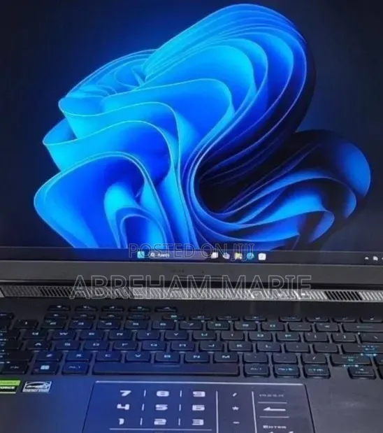New Laptop Asus ROG Strix G15 16GB Intel Core i9 SSD 1T