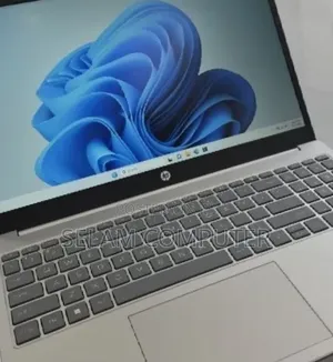 New Laptop HP EliteBook 830 G8 16GB Intel Core i7 SSD 512GB