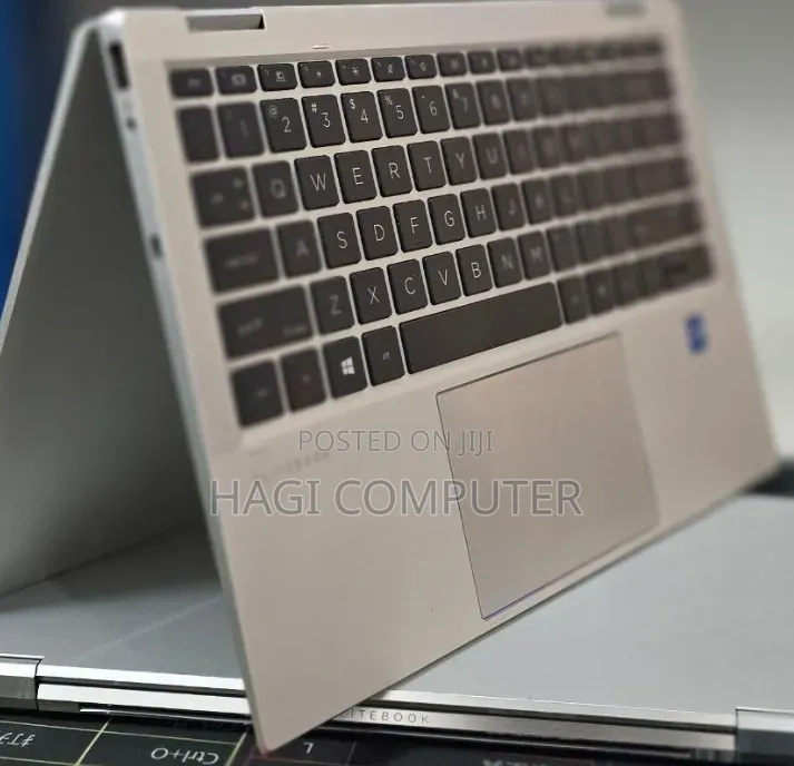 New Laptop HP EliteBook x360 1030 G8 16GB Intel Core i7 SSD 512GB
