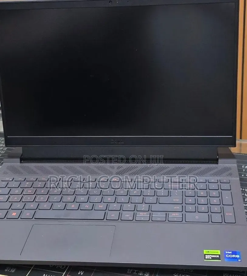 New Laptop Dell G15 5515 16GB Intel Core i7 SSD 1T