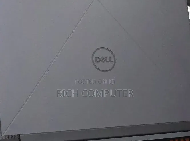 New Laptop Dell G15 5515 16GB Intel Core i7 SSD 1T