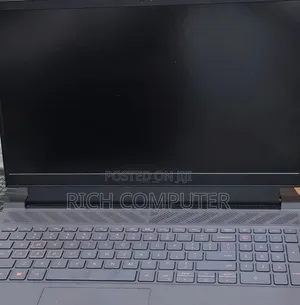 New Laptop Dell G15 5515 16GB Intel Core i7 SSD 1T