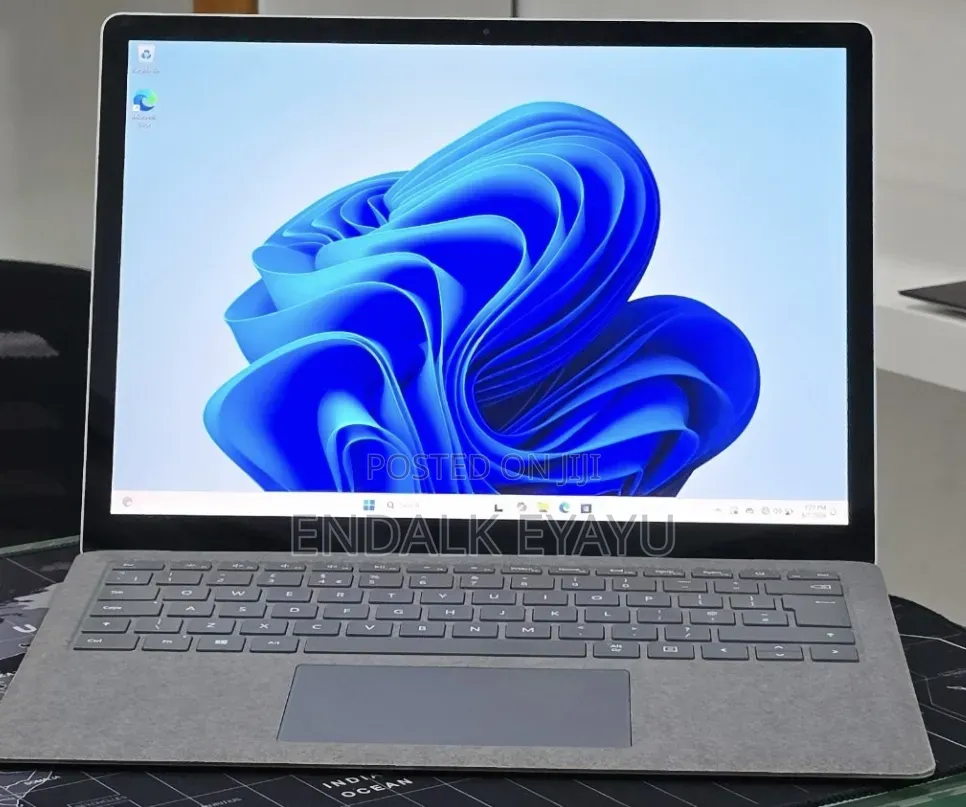 New Laptop Microsoft Surface Laptop 4 16GB Intel Core i5 SSD 512GB