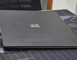 New Laptop Microsoft Surface Laptop 4 16GB Intel Core i7 SSD 512GB