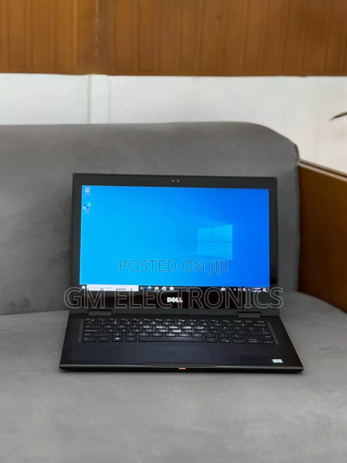 New Laptop Dell Latitude 3390 8GB Intel Core i5 HDD 500GB
