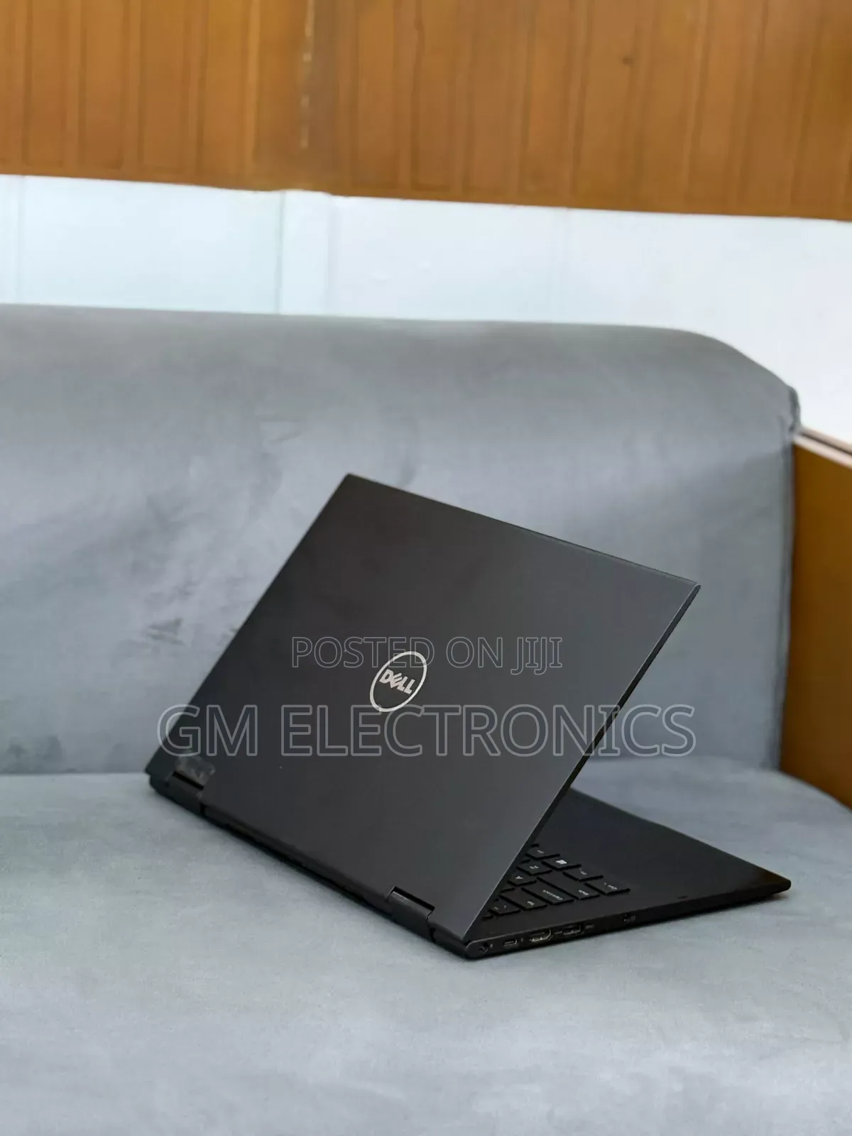 New Laptop Dell Latitude 3390 8GB Intel Core i5 HDD 500GB