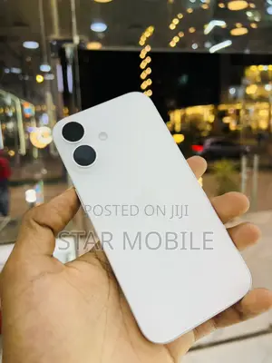 Apple iPhone 16 128 GB White