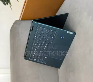 New Laptop Lenovo Yoga 7 15ITL5 16GB Intel Core Ultra 7 SSD 512GB
