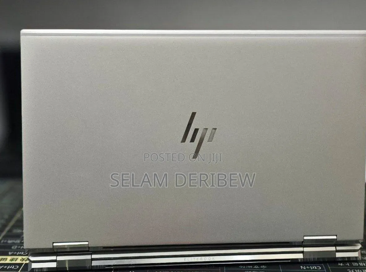 New Laptop HP EliteBook 1040 G8 16GB Intel Core i7 SSD 512GB