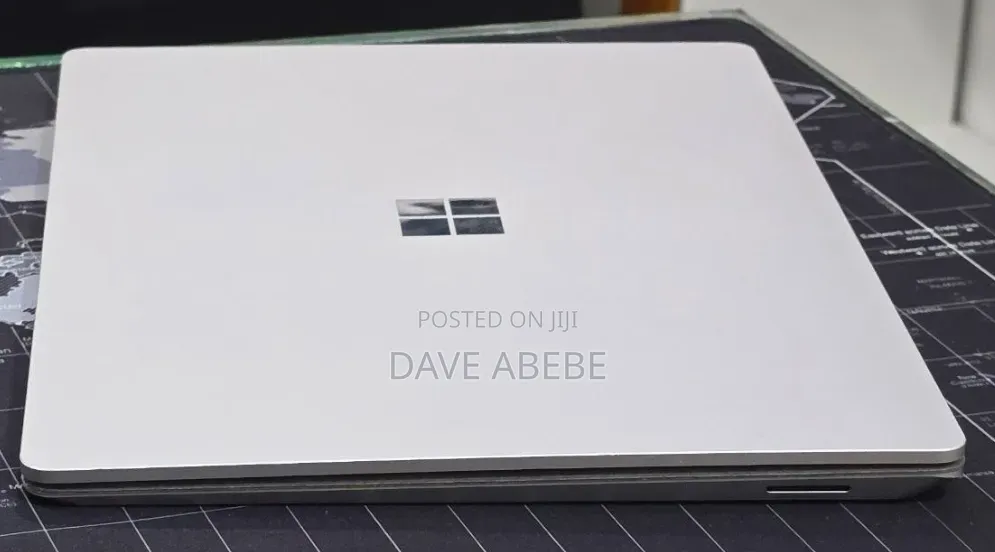 New Laptop Microsoft Surface Laptop 3 16GB Intel Core i5 SSD 512GB