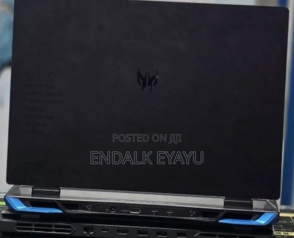 New Laptop Acer Predator Helios Neo 16 16GB Intel Core i7 SSD 512GB