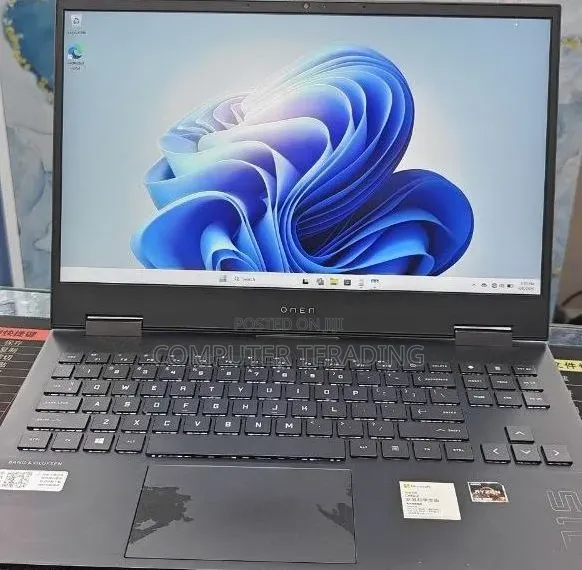 New Laptop HP Omen 15t 16GB AMD Ryzen 7 SSD 512GB