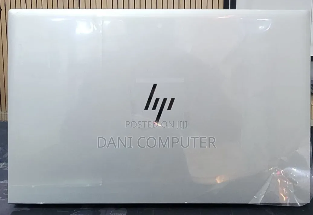 New Laptop HP EliteBook 850 G8 16GB Intel Core i7 SSD 512GB