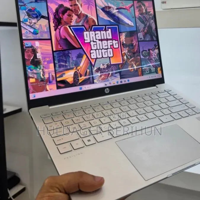 New Laptop HP Pavilion 14 16GB Intel Core i5 SSD 512GB