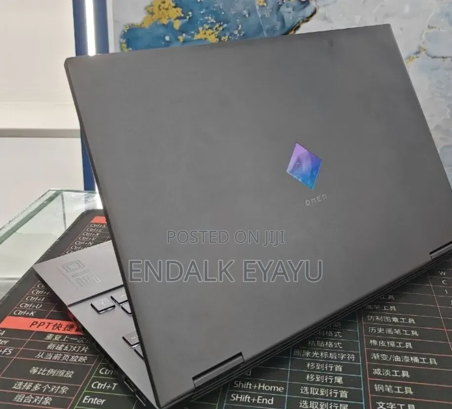 New Laptop HP Omen 15 16GB AMD Ryzen 7 SSD 512GB