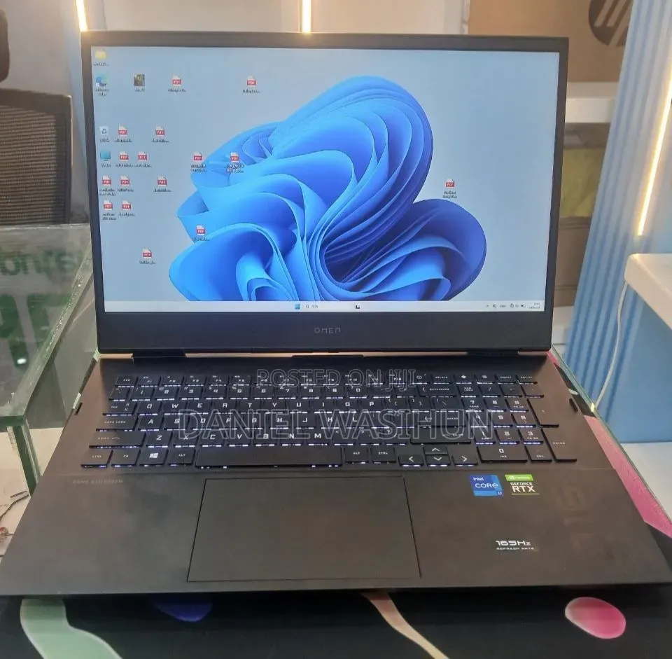 New Laptop HP Omen 16 16GB Intel Core i7 SSD 512GB