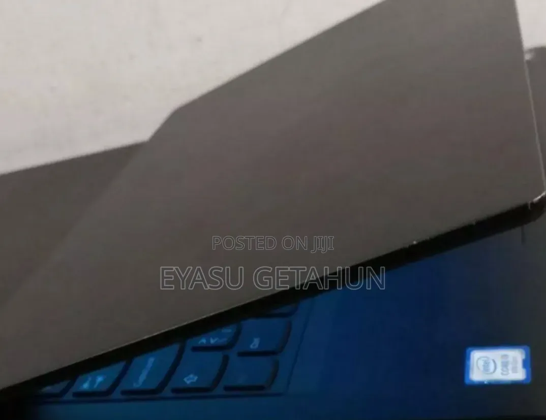 New Laptop Lenovo ThinkPad T470s 8GB Intel Core i7 SSD 512GB