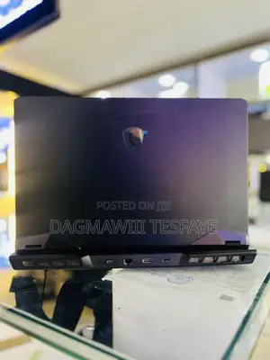 New Laptop MSI GP75 Leopard 16GB Intel Core i7 SSD 512GB