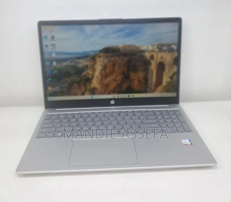 New Laptop HP Stream Notebook 16GB Intel Core i7 SSD 1T