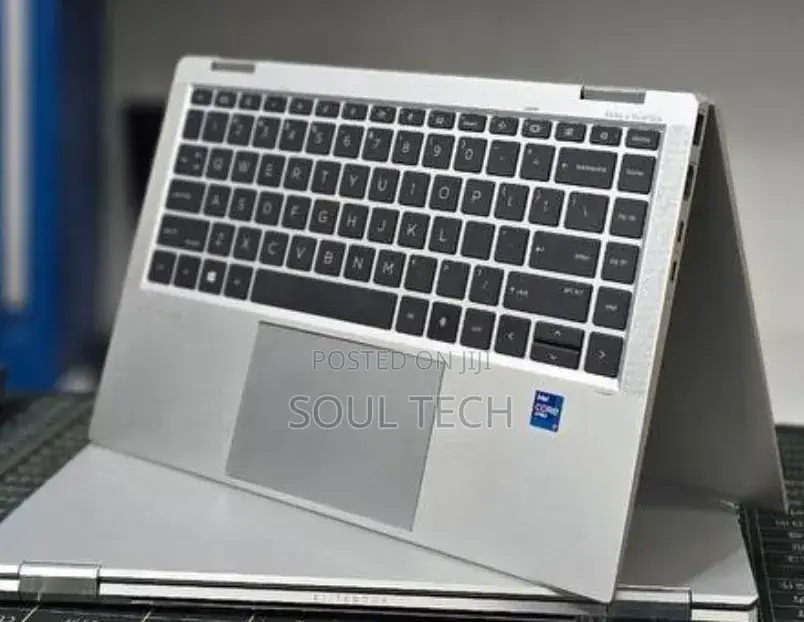 New Laptop HP EliteBook 1040 G8 16GB Intel Core i7 SSD 512GB