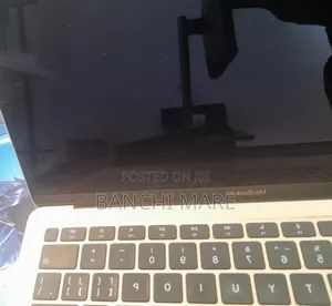 New Laptop Apple MacBook Air 2020 M1 8GB Apple M1 SSD 256GB