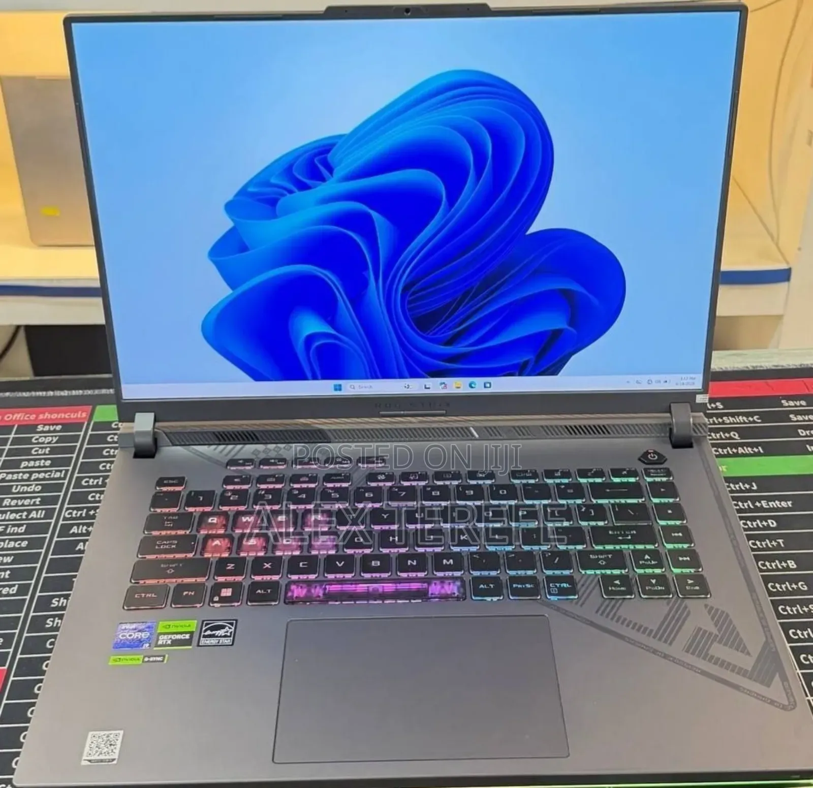 New Laptop Asus ROG Strix G16 G614 16GB Intel Core i9 SSD 1T