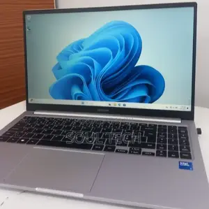 New Laptop Samsung Galaxy Book4 Pro 8GB Intel Core 5 SSD 512GB