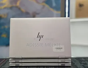 New Laptop HP EliteBook 830 G8 16GB Intel Core i7 SSD 512GB