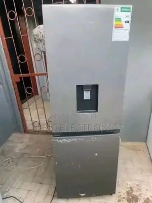 Hisense 420L Refrigerator