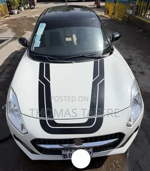 Suzuki Swift 2022 White