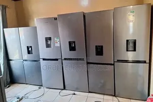 Hisense 440L Refrigerator