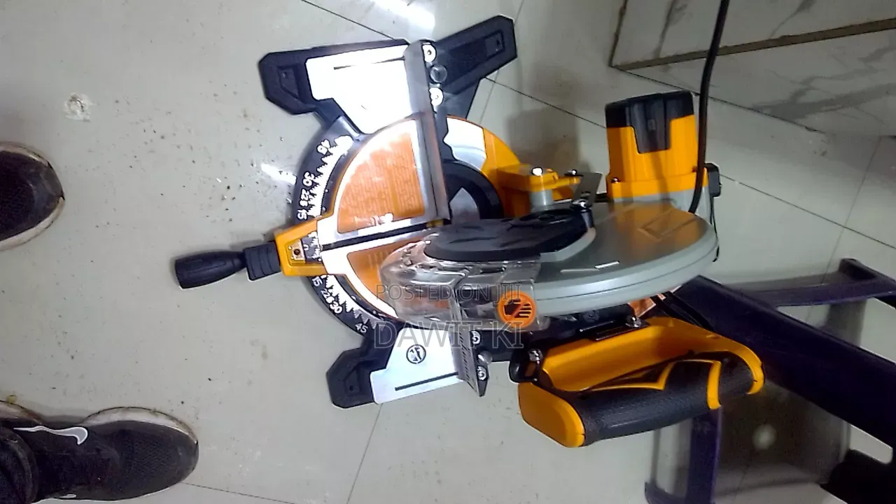 Welloo Miter Saw