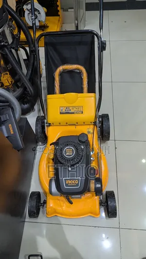 Lowen Mower 196cc