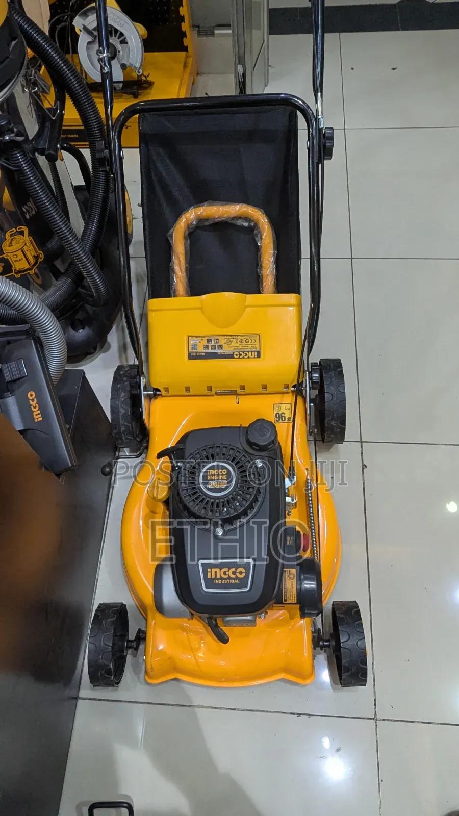 Lowen Mower 196cc