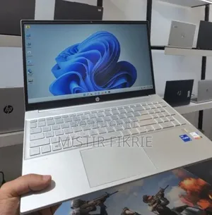 New Laptop HP Pavilion 15 16GB Intel Core i7 SSD 512GB