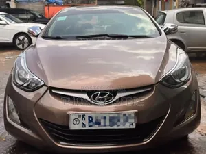 Hyundai Elantra 2015 Orange