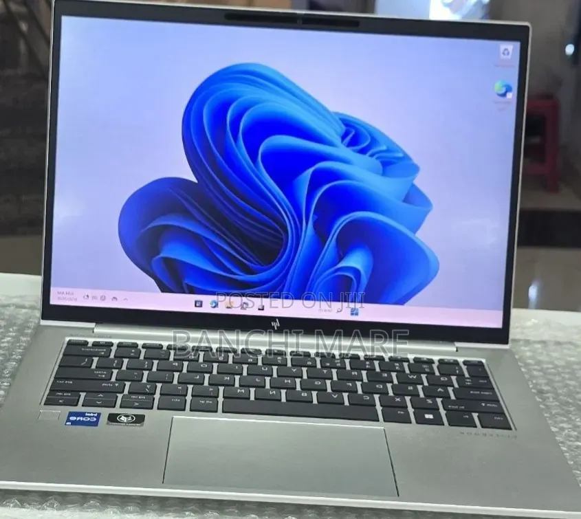 New Laptop HP EliteBook 840 G9 16GB Intel Core i5 SSD 512GB
