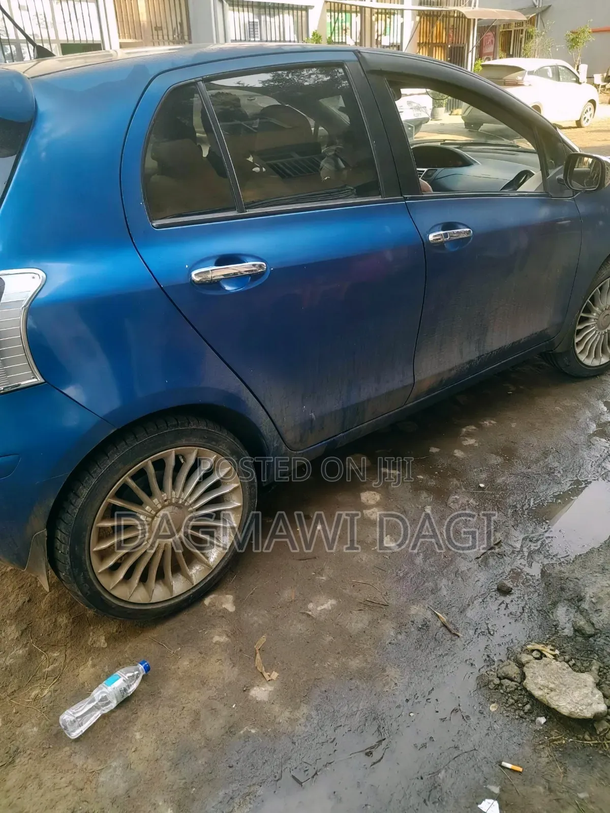 Toyota Yaris 2010 Blue